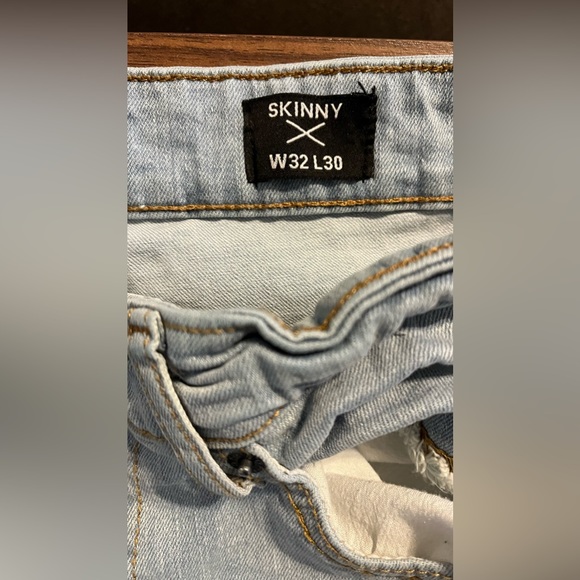 New Ripped Jeans - Picture 6 of 6